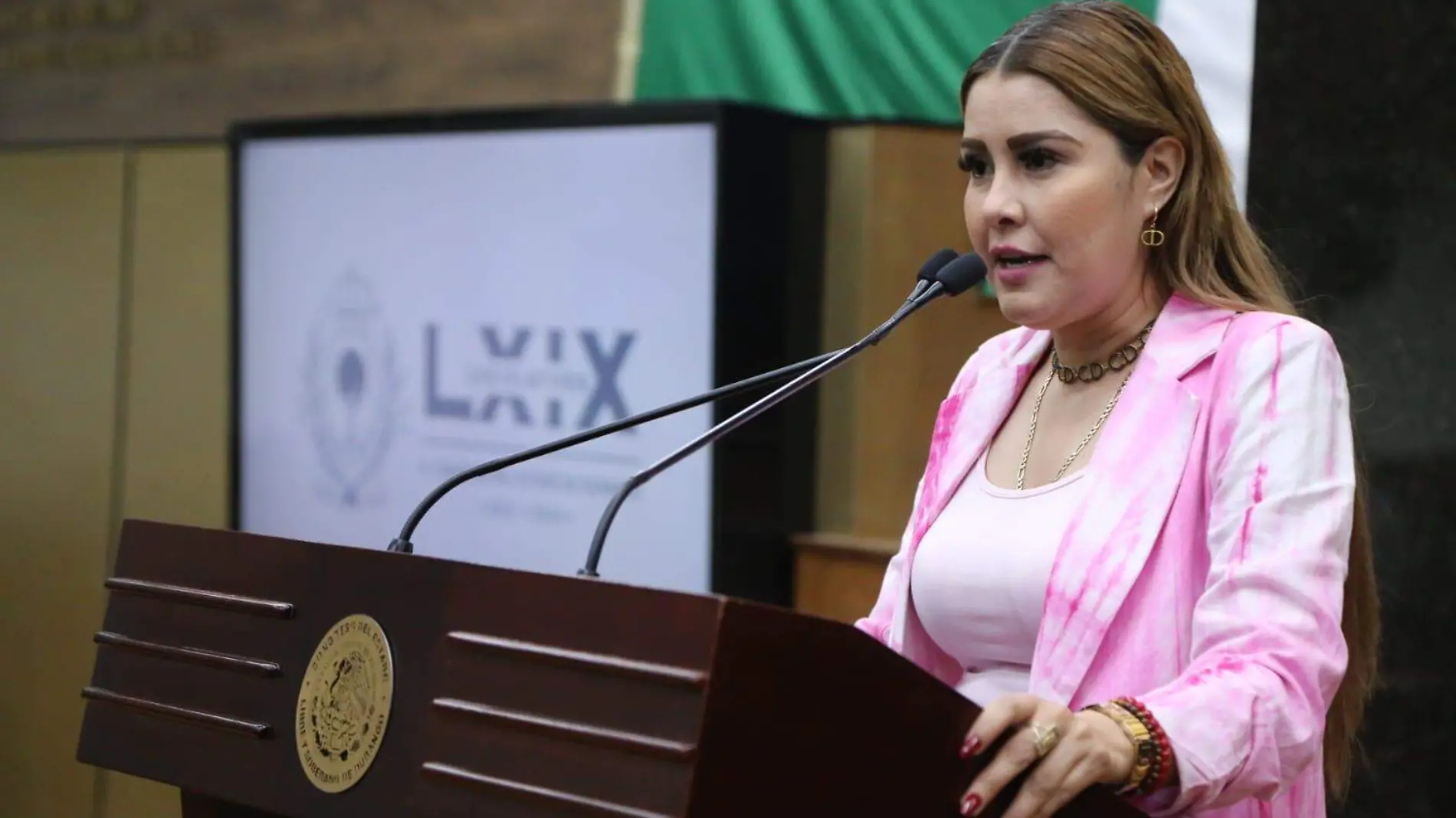 Mujeres embarazadas deben tener certeza laboral: Ofelia Rentería